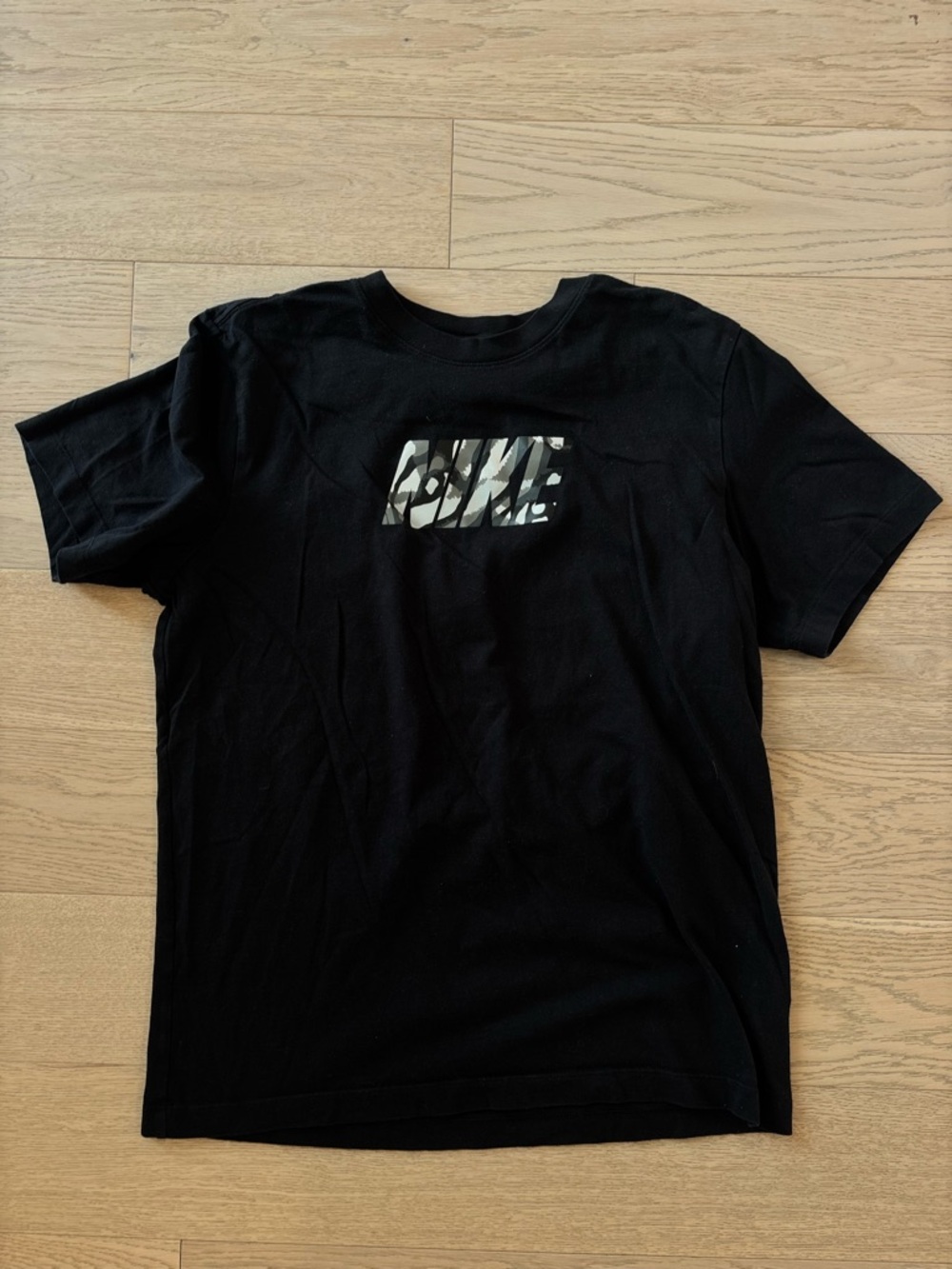 Black Nike Graphic Camo Logo Tee - Men's Casual Shirt
